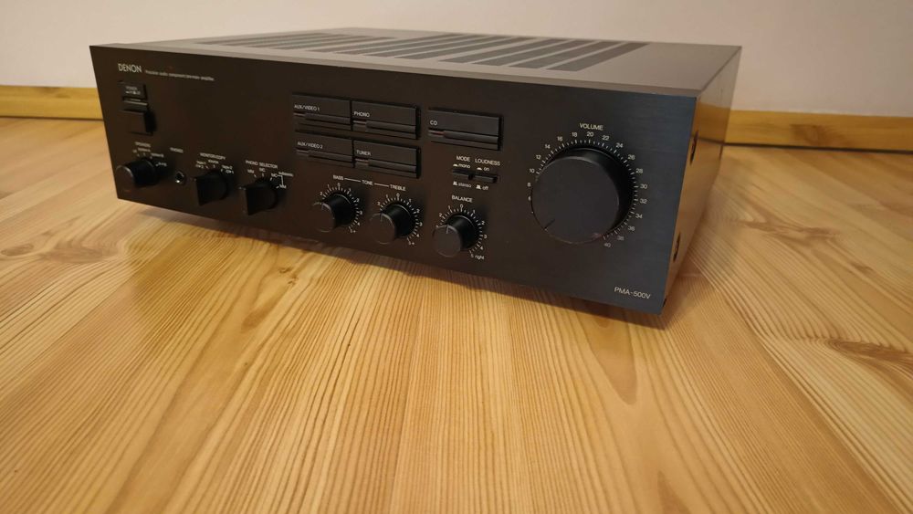 Muzica Denon PMA 500 V putere 2*80watt ,Made in Japan !