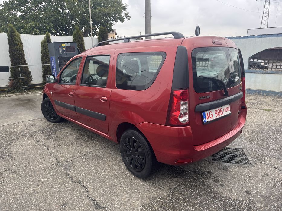 Dacia Logan MCV 2010 !