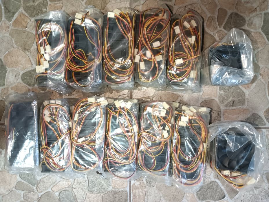 Ventilator Răcire / Cooler 12V 40x40x10mm