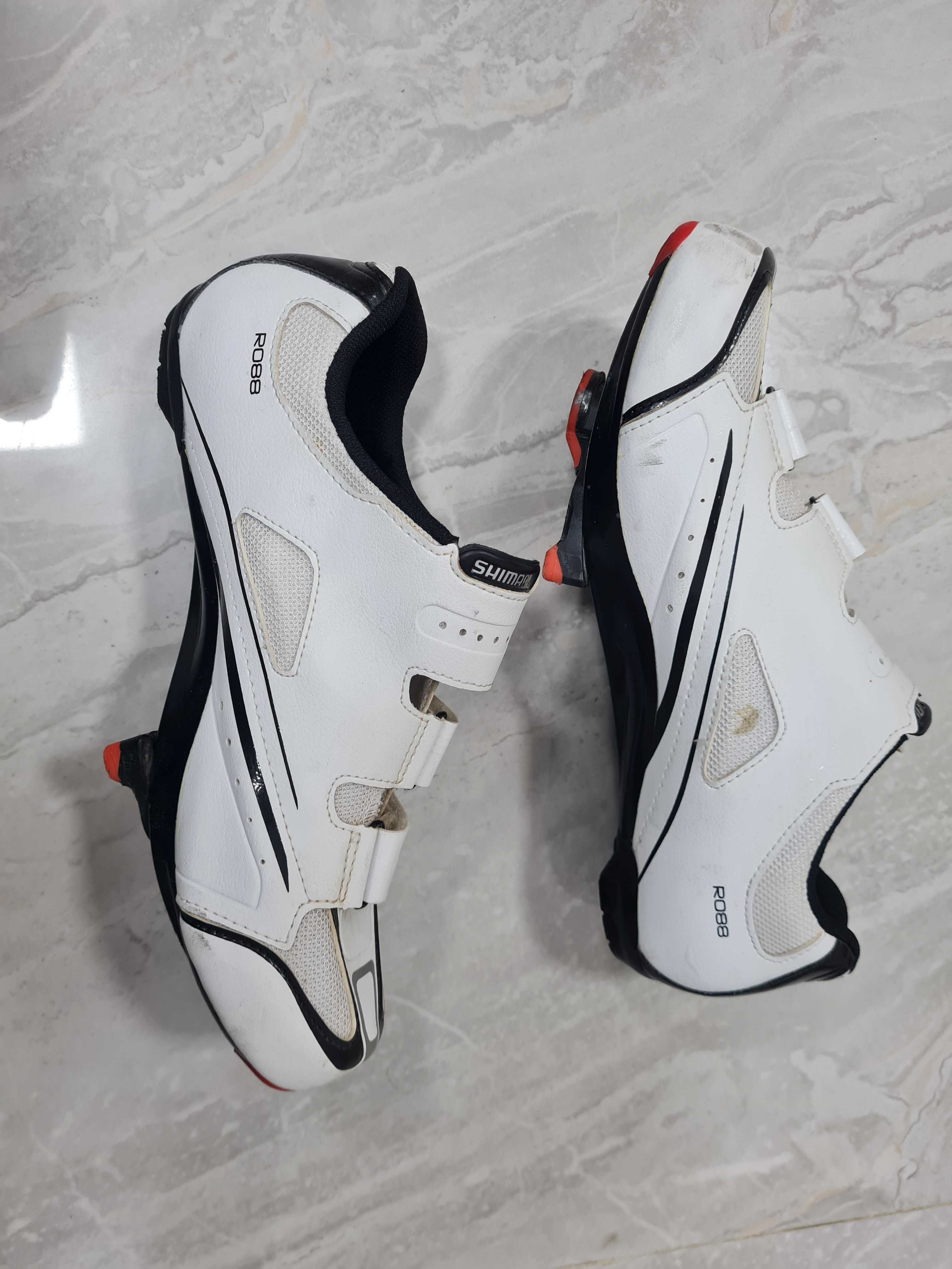 Pantofi ciclism Shimano + pedale