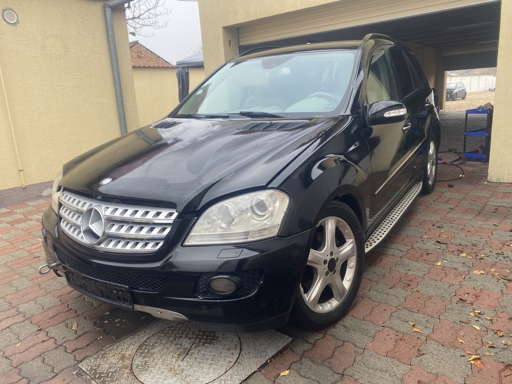 Dezmembrez mercedes ml320/w164 2008