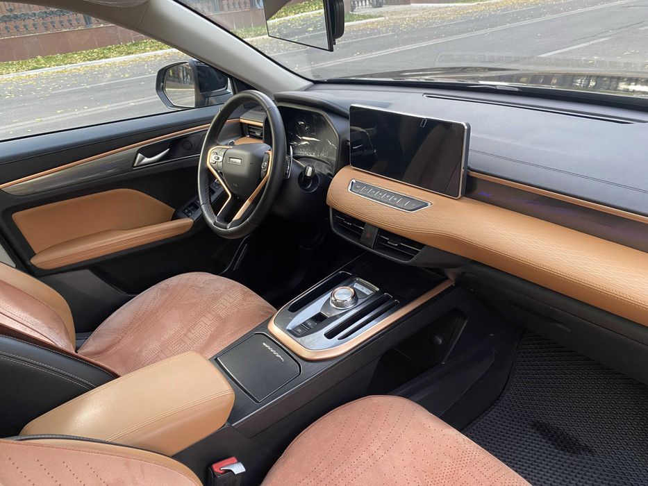 Автомобиль Haval Jolion