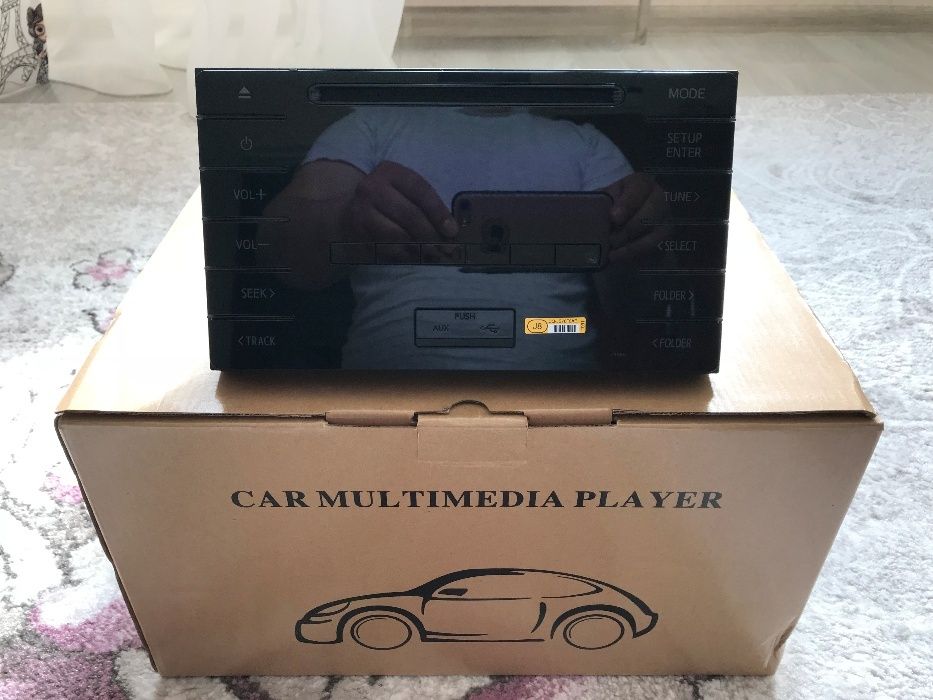 Продам новую магнитолу.