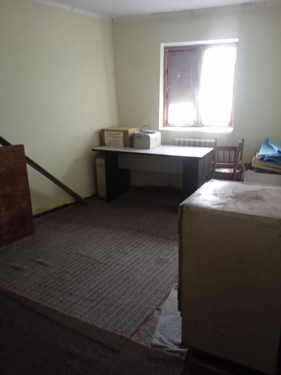 Икки хонали ҳовли жой ижарага берилади