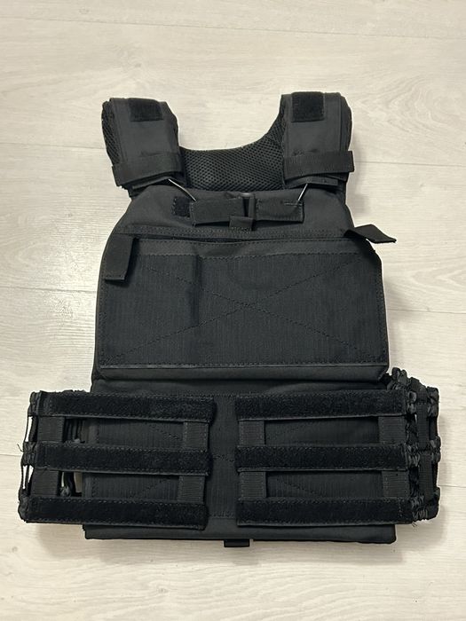 Тактическа жилетка laser cut