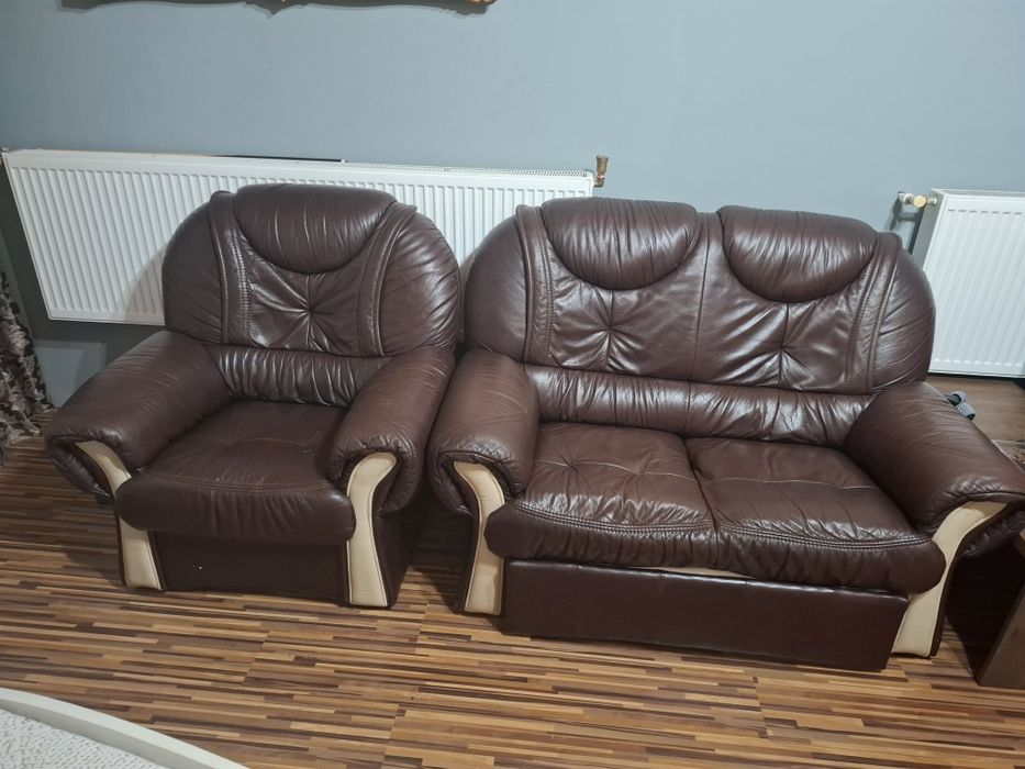 Vand coltar din 3 iese