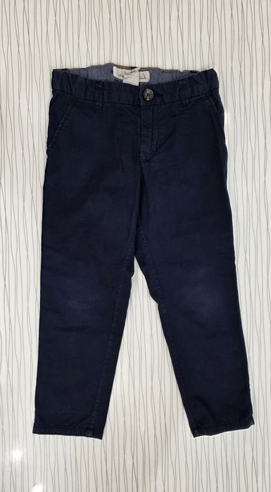Брюки и рубашки H&M и джинсы Oshkosh на мальчика 2-4 года