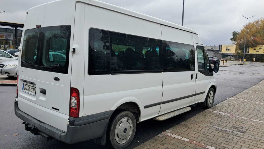 Vand microbuz 8+1 Ford Transit/Turneo 2200 cmc  diesel