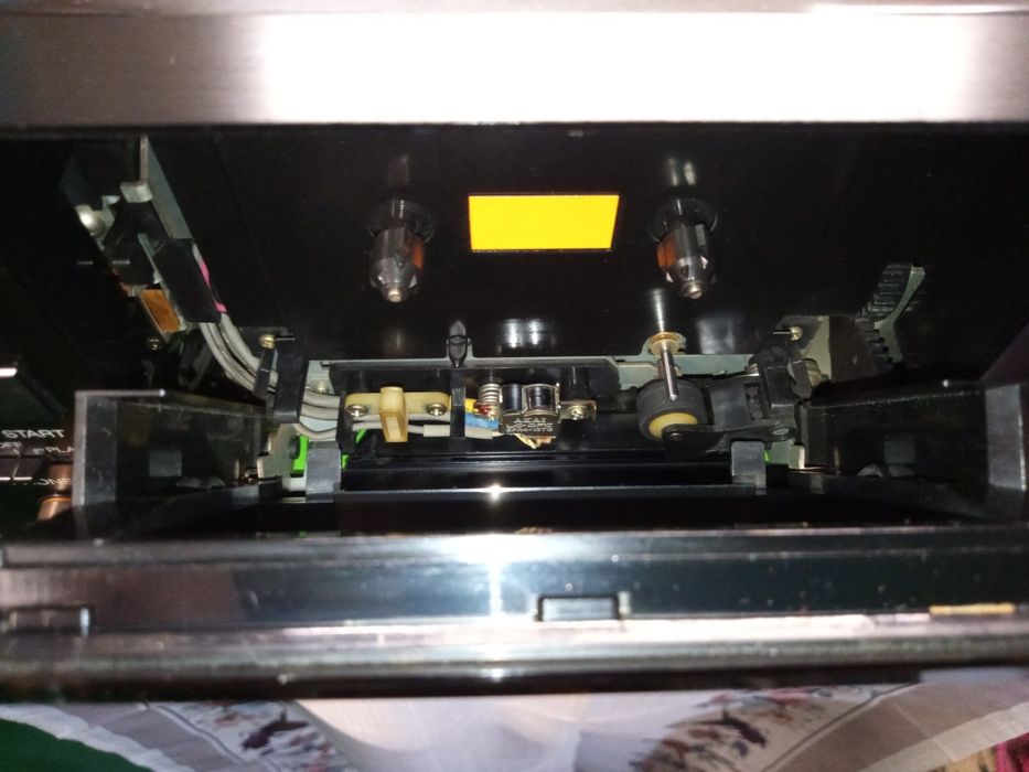 Deck casetofon AKAI GX - 32 .