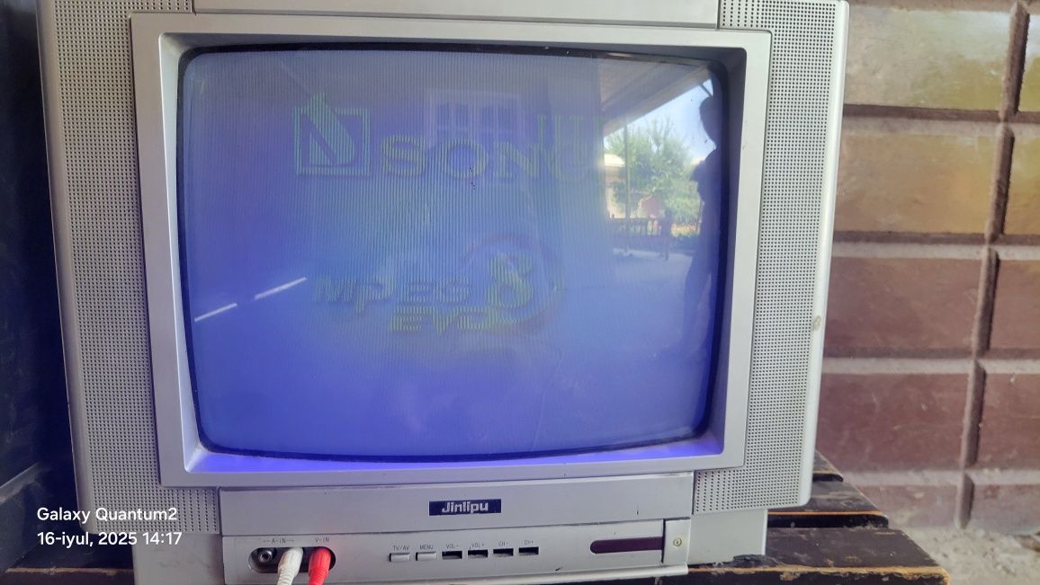 Jinlipu televizori arzon narxlarda
