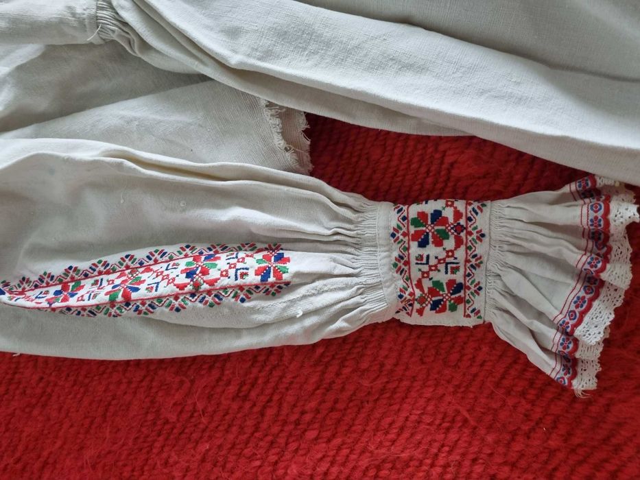 Costum popular bihor