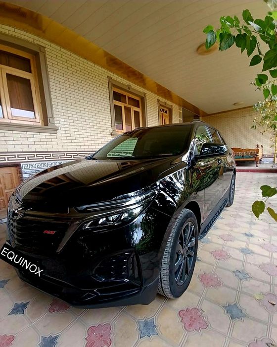 “Chevrolet Equinox 2023, 2.0L, Avtomat, 99 000 km, Qora”