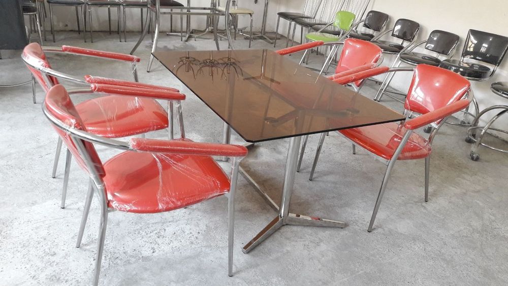 Zanglamas Metal (Nerjaveyka) dan Stol stullar