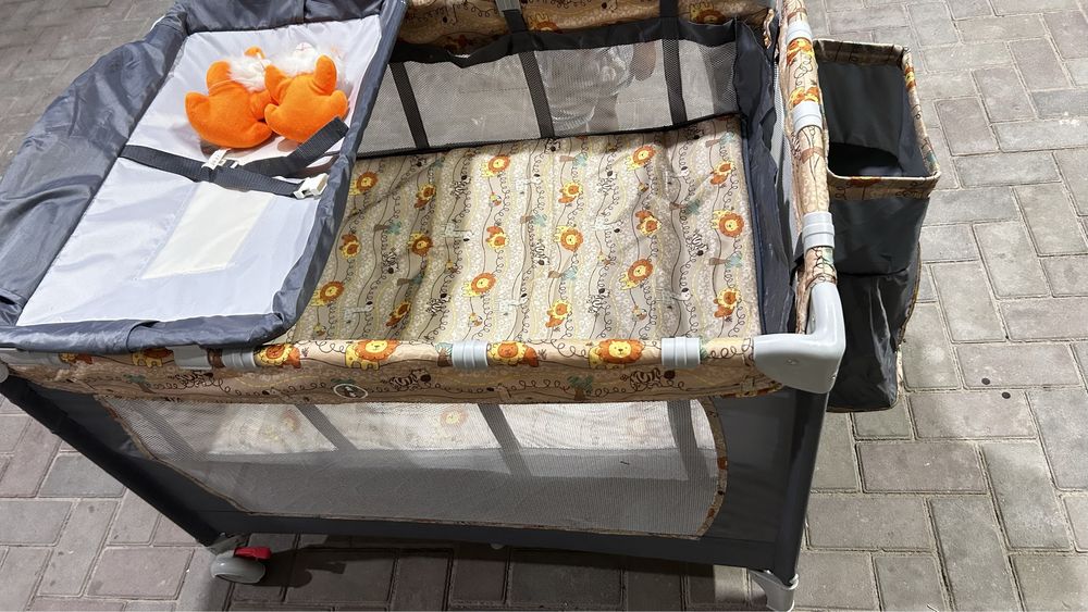 Продам складной манеж