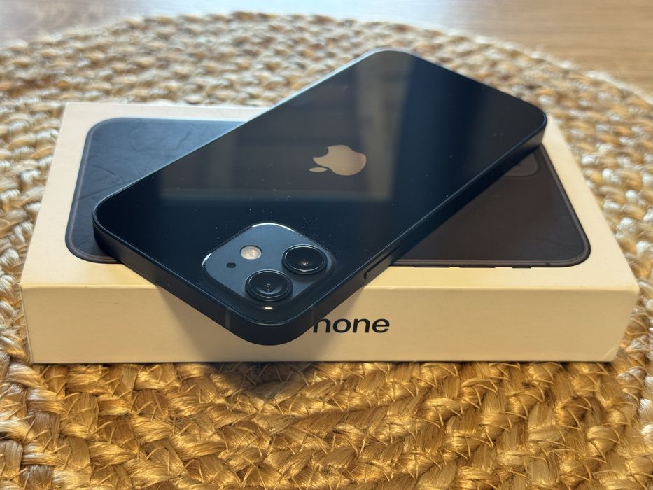 iPhone 12  black, 128GB – ca nou, baterie originală 99%, iOS 26