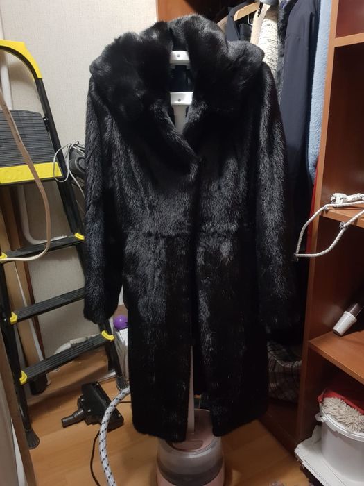 Натуральная Норковая шуба в отличном состоянии