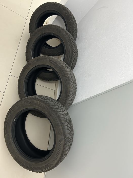 4 anvelope iarna 215/55 R16 93H