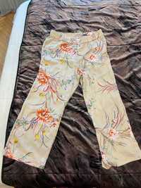 Vand pantalon lucios floral,larg,pe elastic,nou,XL,H&M