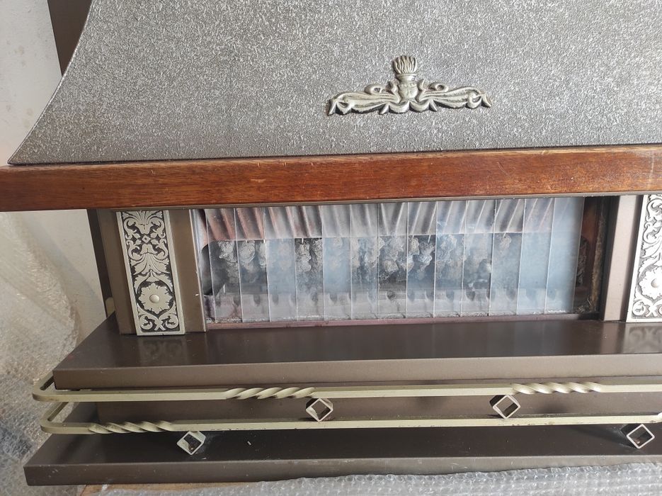 Șeminee soba pe lemne și pe gaz in stare buna de funcționare