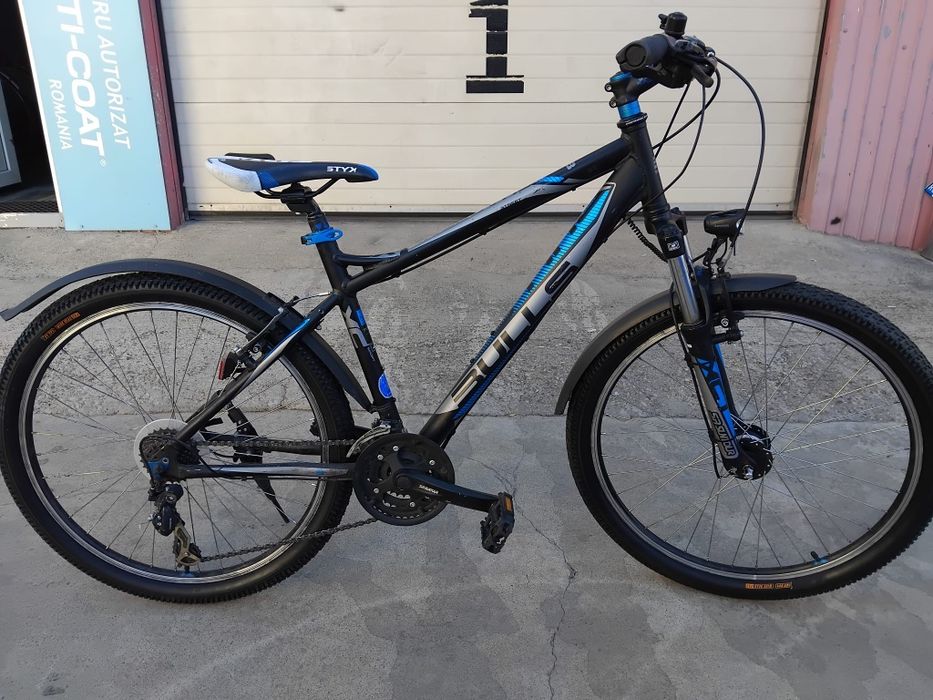 Vând bicicleta Bulls din aluminiu