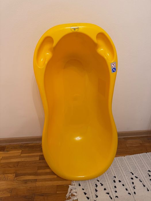 Бебешка вана със стойка lorelli