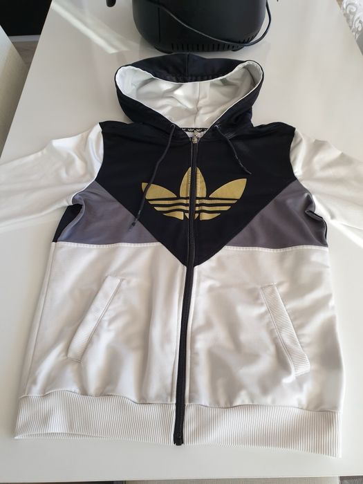 Adidas   дамско горнище