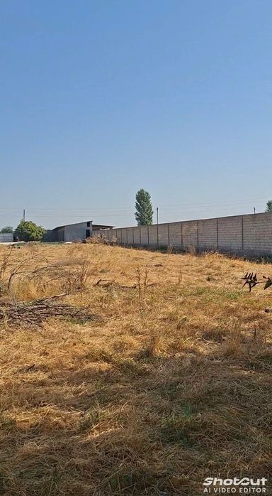 Кибрайда нотурар жой сотилади. Ер майдони 68 соток