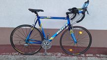 Cursiera din aluminiu 27 viteze echipare shimano 105 mărime 62 cadru