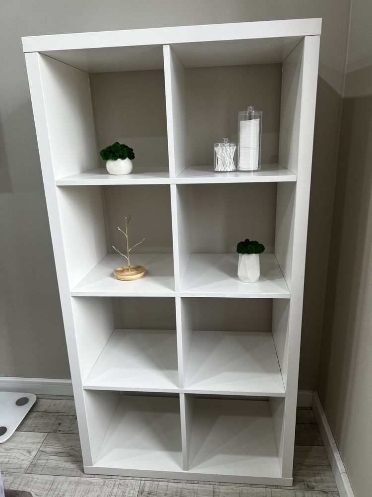 Продам стеллаж IKEA.