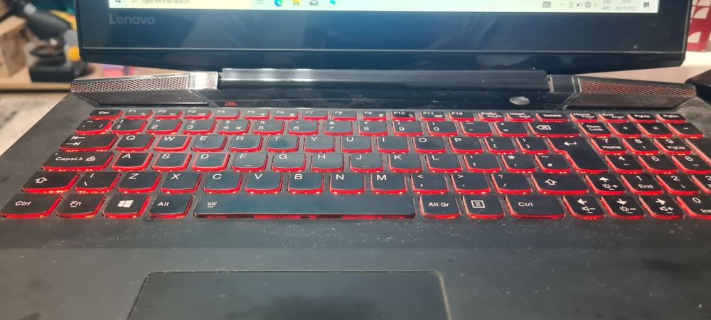 De vanzare laptop gaming Lenovo y700 i7 16gb ram 4gb video