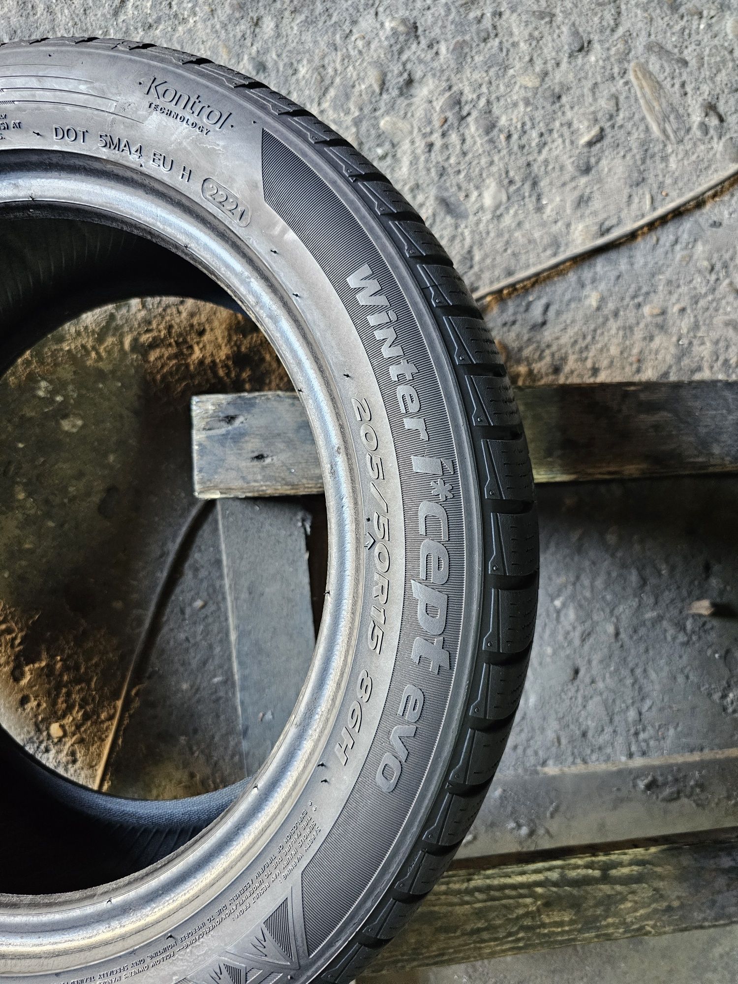 4 anvelope iarna 205 50 15 Hankook 2021