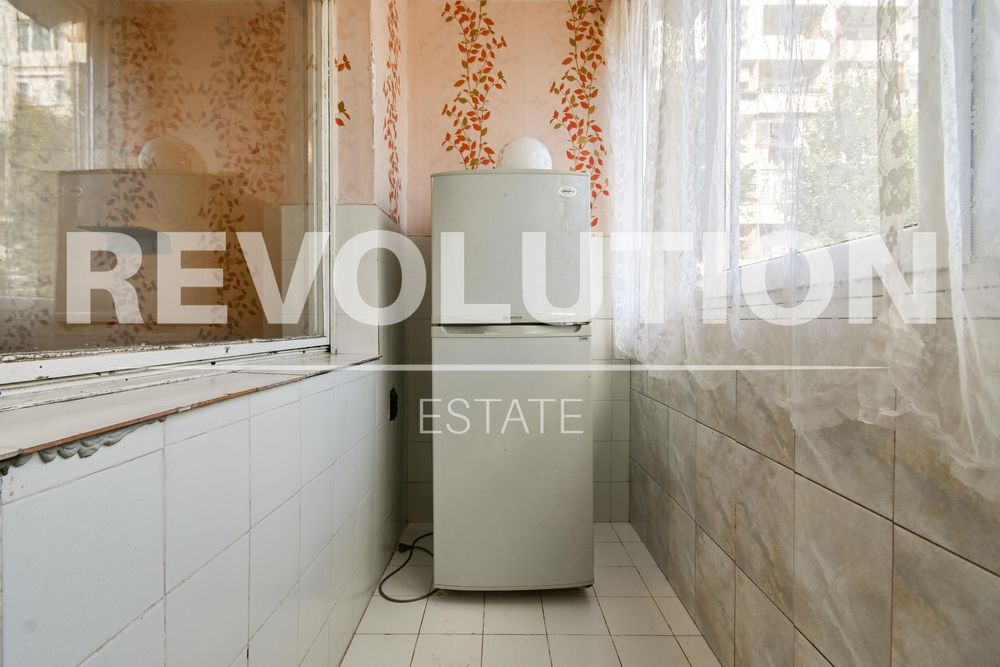 Дава се под наем Тристаен апартамент в София, Люлин 6 - 90 кв.м за 500 € - Снимка #6