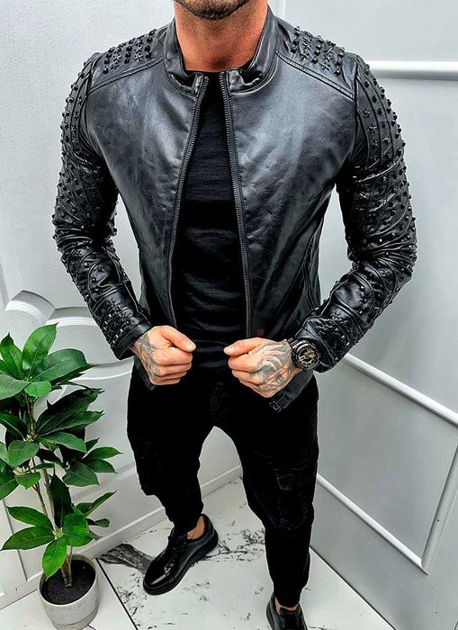 Мъжко кожено яке с капси