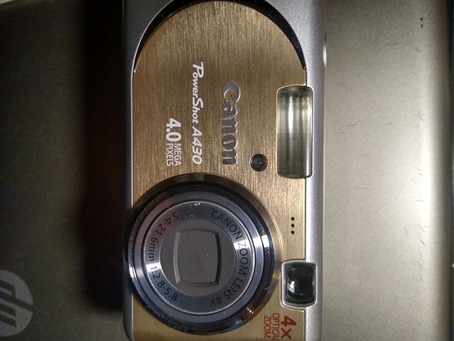 Canon Power ShotA430 4.0 Mega Pixels 4 Optical Zoom