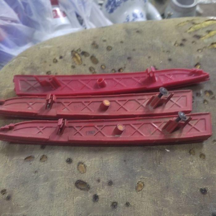 На хюндай акцент на задний бампер отражатели