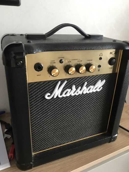 КомбоУсилитель marshall MG10 в идеальном состоянии