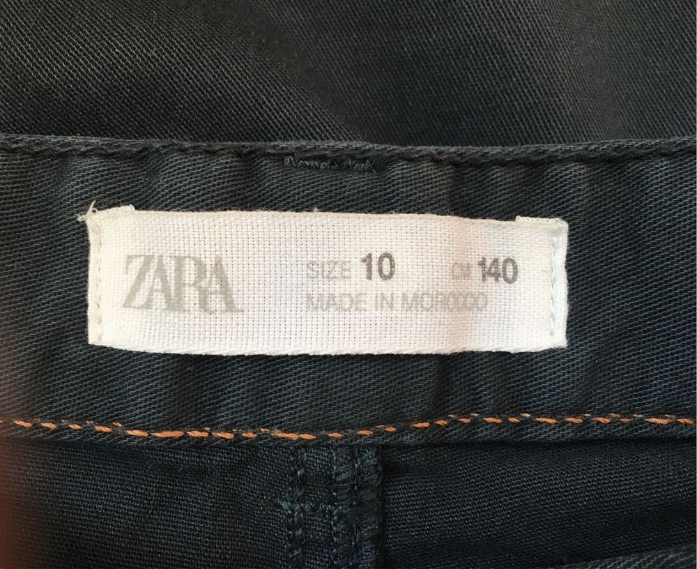 Шорты «Zara” х/б тонкие зелёные, на 10 лет