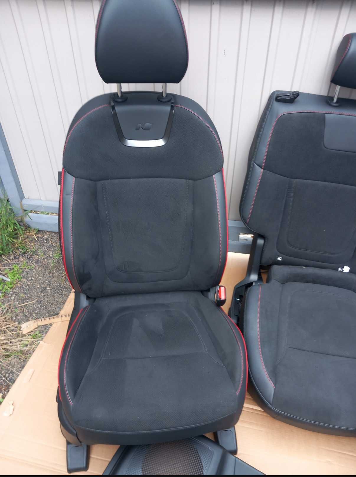 Hyundai Tucson IV N-LINE седалки тапицеря врати тунел