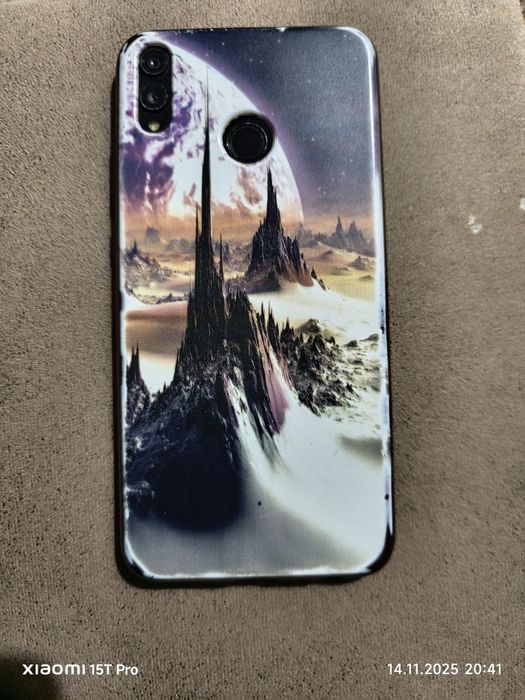 Продам смартфон Honor 8x
Бренд
Honor См