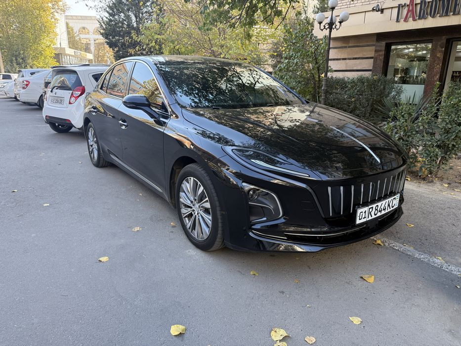 Hongqi eqm 5 в аренду с выкупом