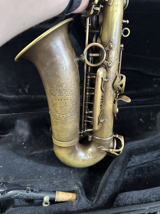 Saxofon Cigalini Evolution - stare foarte buna, revizie recenta