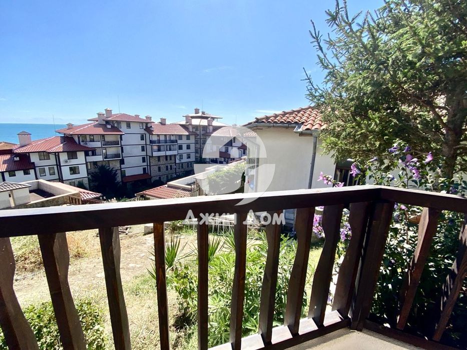 Тристаен апартамент с ГЛЕДКА МОРЕ в Сън Коуст Резорт, гр. Свети Влас