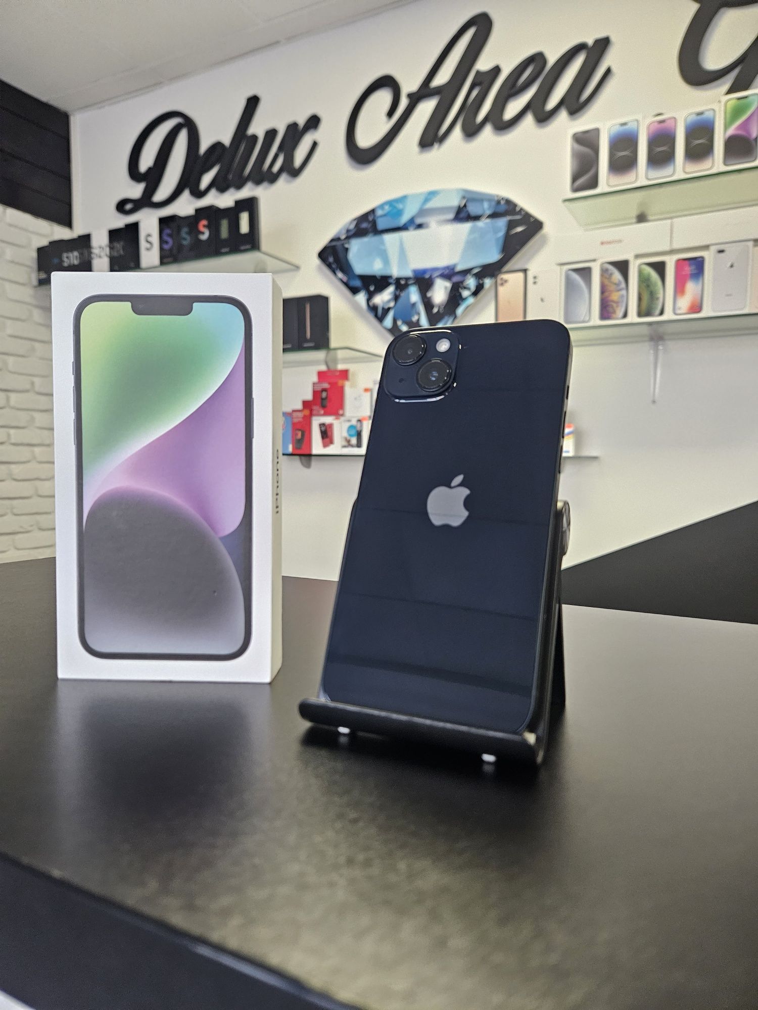 Iphone 14 / Black / 128 GB / DeluxGSM