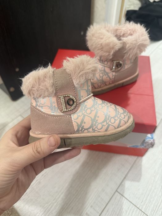 Обувь для девочки