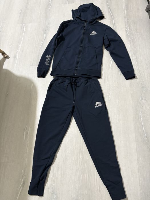 Мъжки екипи Flair