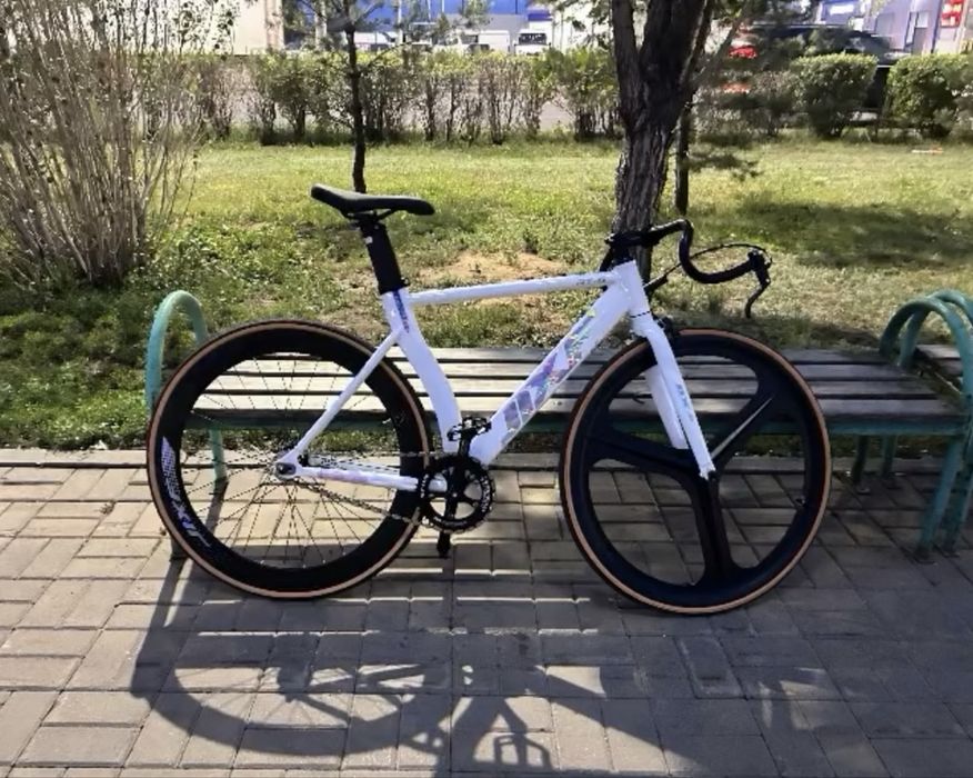 Продаю Фикс JIXF AT-8 Platinum 2025