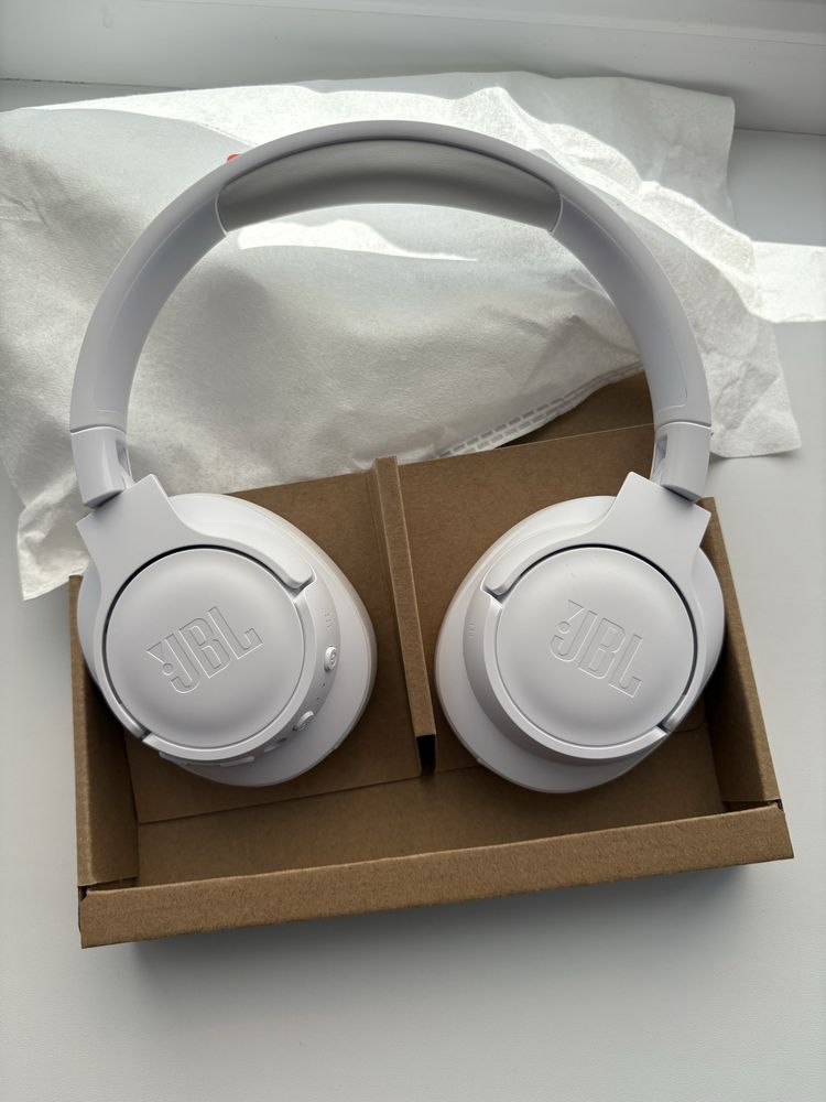JBL TUNE 770NC (Новый)