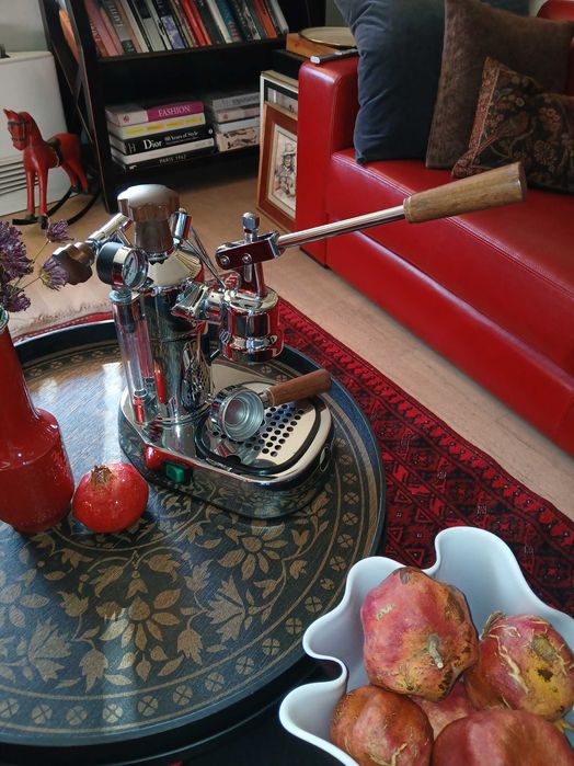 Продавам ретро кафемашина !