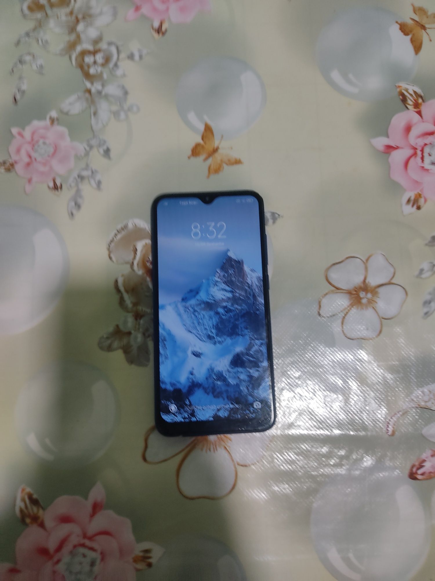 Redmi-8 srochna sotiladi