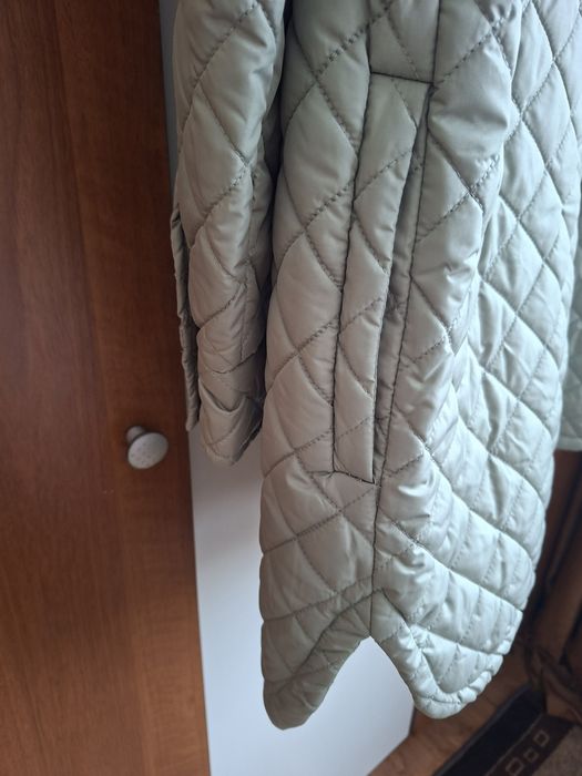 Капитонирано яке New look